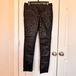 American Eagle Stretchy Paisley Design Black Pants Size 6
